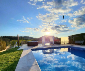 Villa Moura - Pool & Jacuzzi